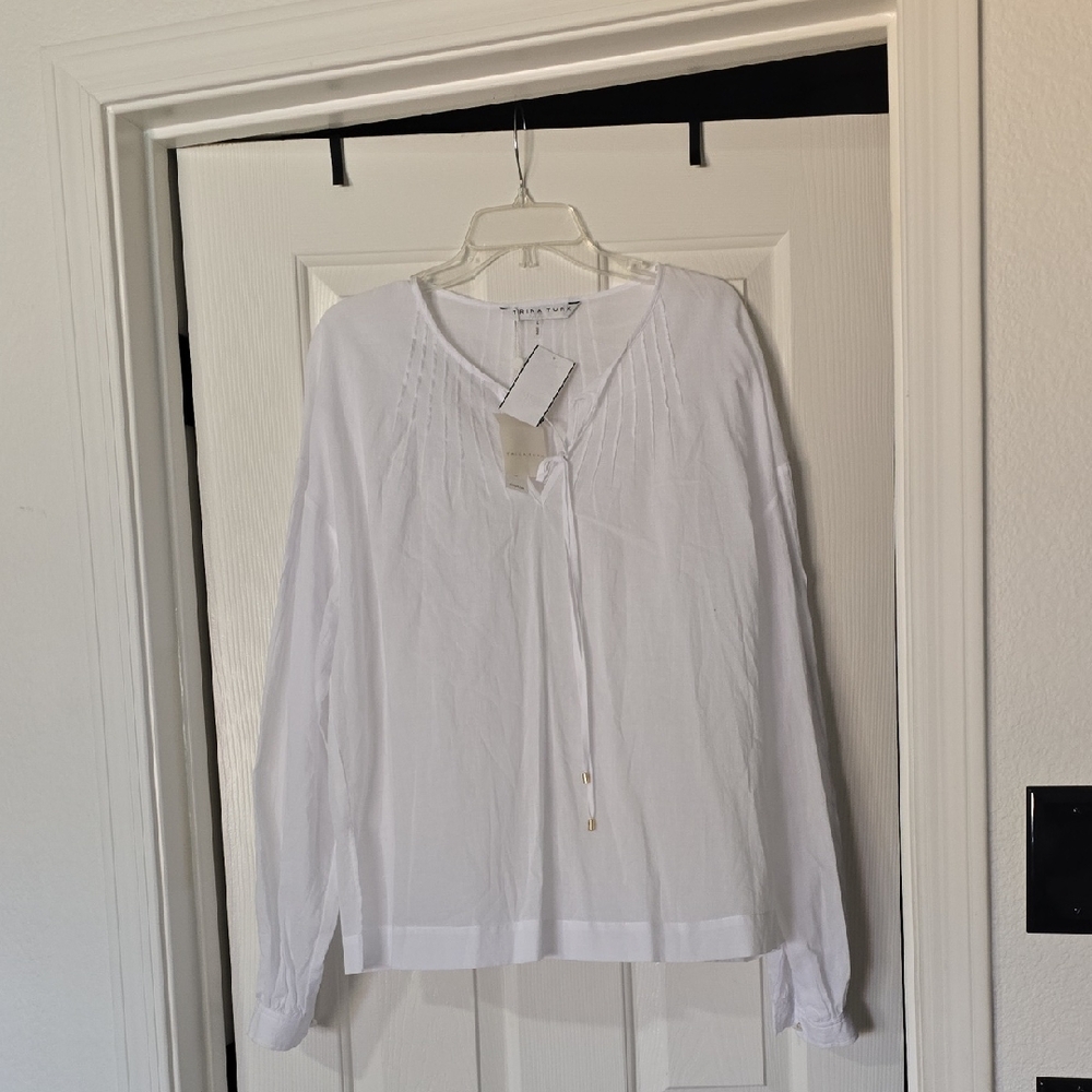 Trina Turk Blouse Sz Lg Nwt